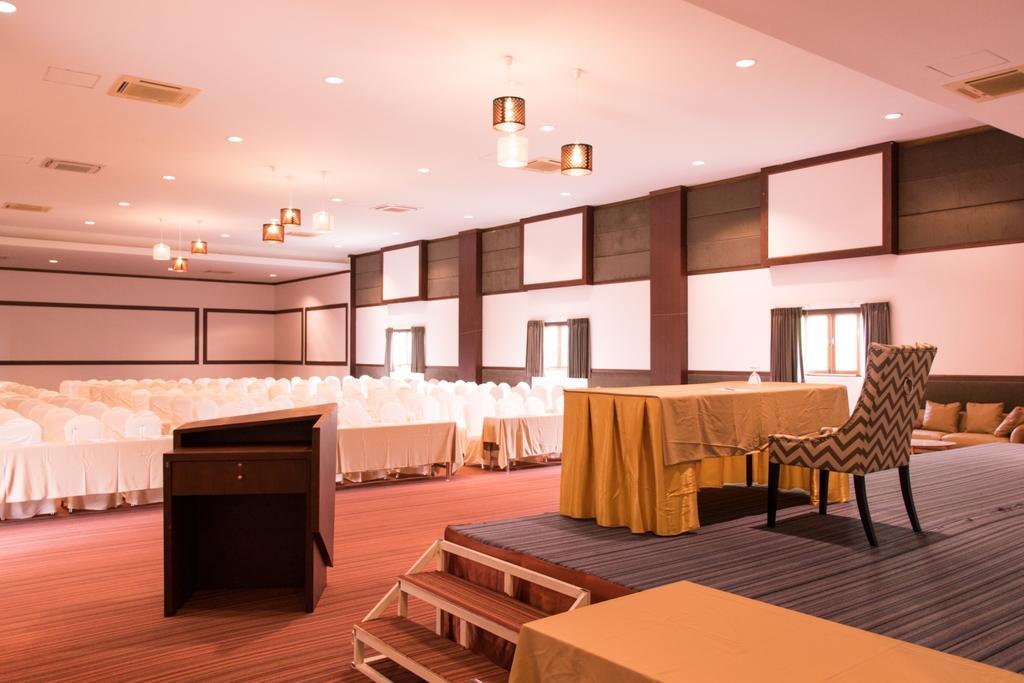 Pattawia Resort & Spa, Pranburi Exterior foto